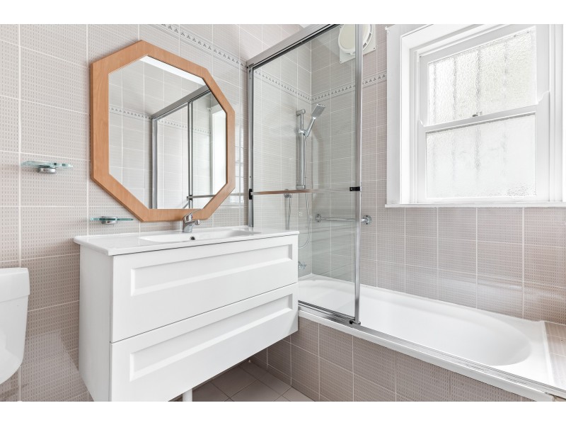 2/69 Birriga Road, Bellevue Hill NSW 2023