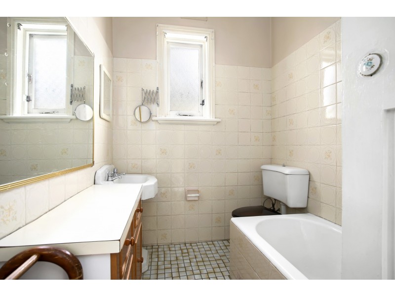 84 Simpson Street, Bondi Beach NSW 2026