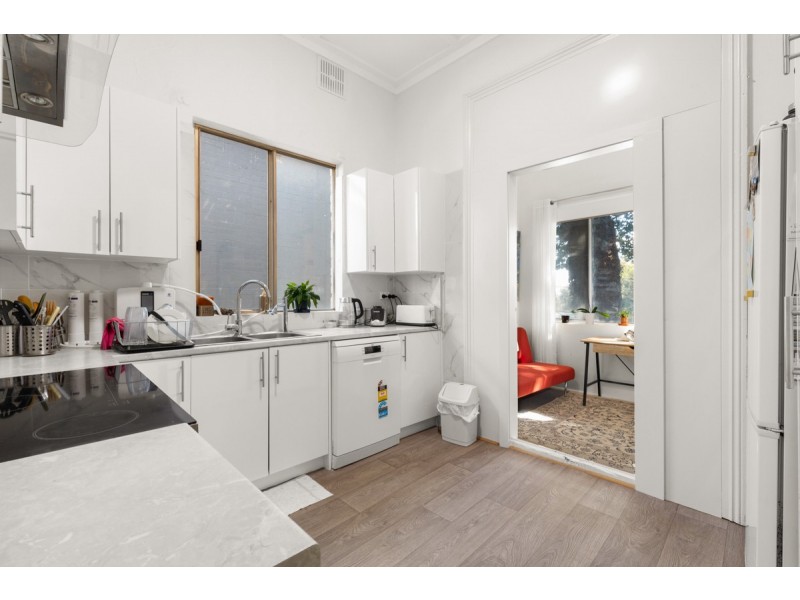 75 Old South Head Road, Bondi Junction NSW 2022