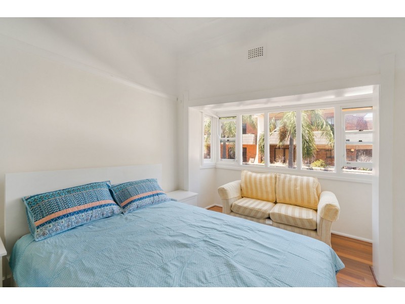 2/77 Gould Street, Bondi Beach NSW 2026