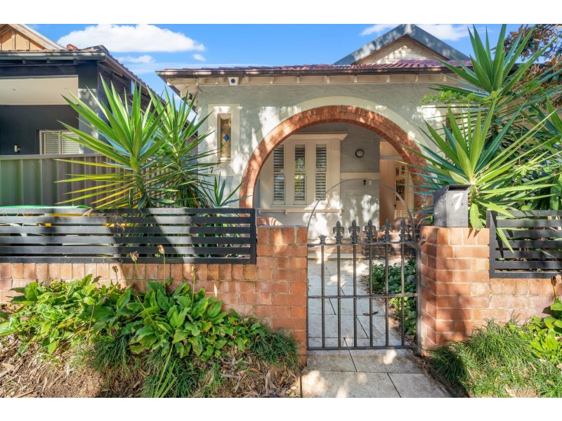 7 Chambers Avenue, Bondi Beach NSW 2026
