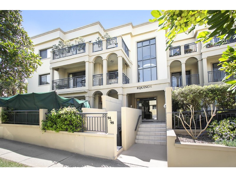 12/94-98 Ramsgate Avenue, Bondi Beach NSW 2026