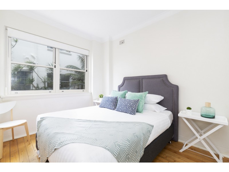 2/112 Warners Avenue, Bondi Beach NSW 2026