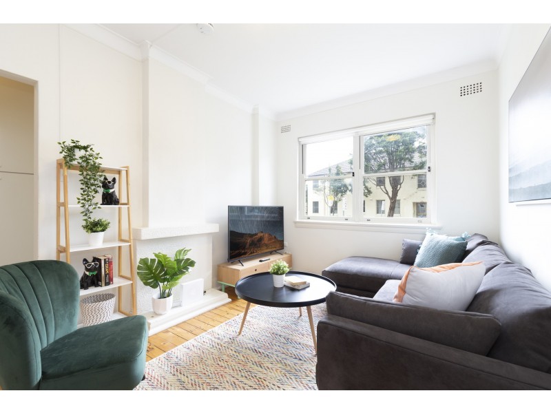 2/112 Warners Avenue, Bondi Beach NSW 2026