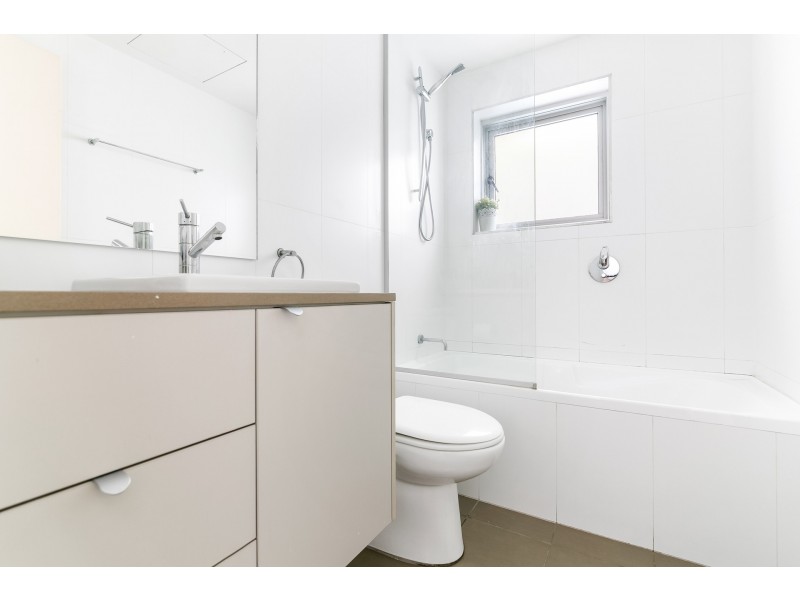 8/7-11 Henderson Street, Bondi NSW 2026
