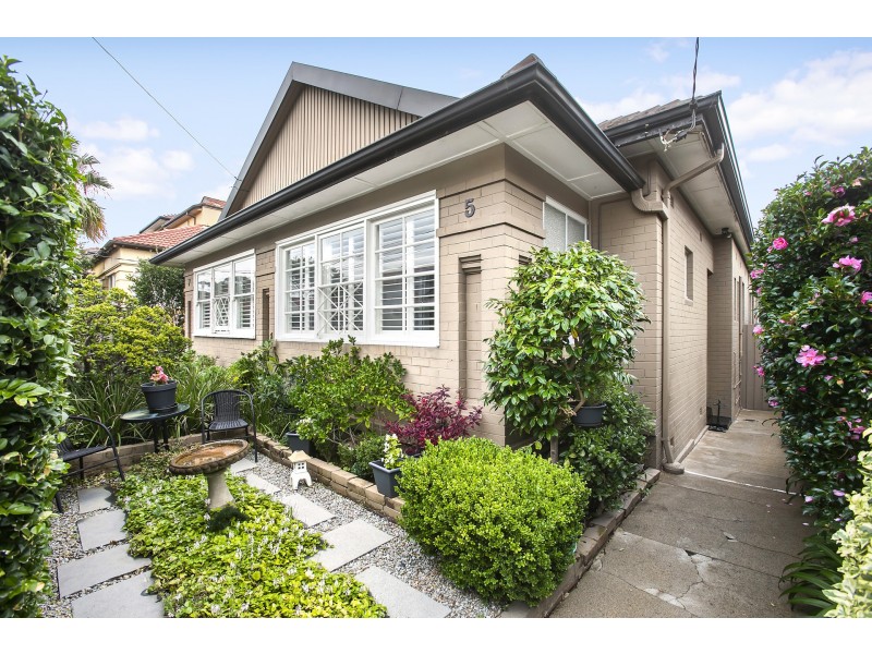 5 Vicars Avenue, North Bondi NSW 2026