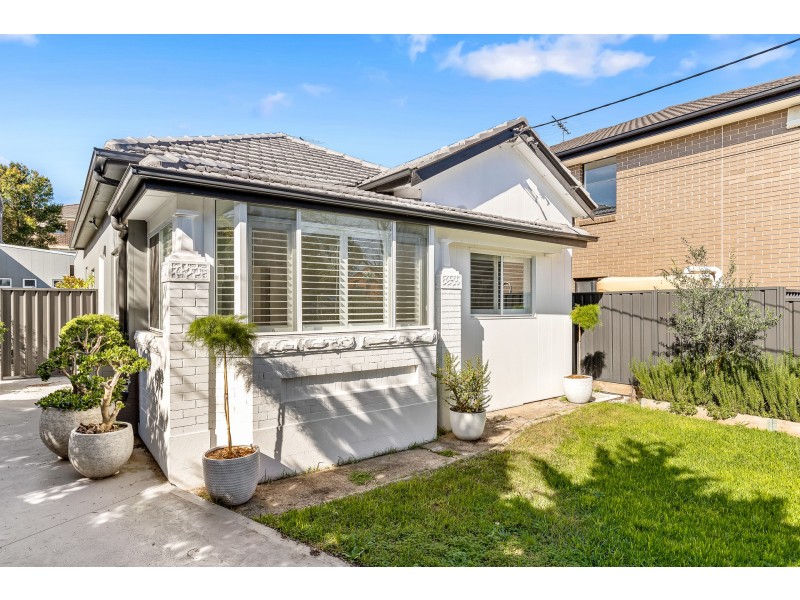 8 Dudley Street, Pagewood NSW 2035