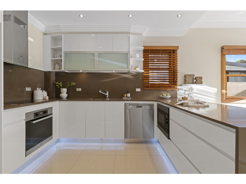 8 Ian Street, Maroubra NSW 2035