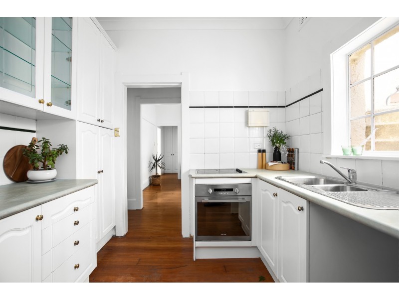 6/64 Sir Thomas Mitchell Road, Bondi Beach NSW 2026