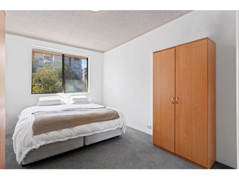 8/37 Penkivil Street, Bondi NSW 2026