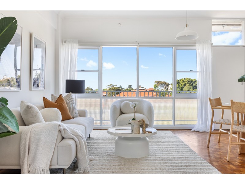 22/83 Old South Head Road, Bondi Junction NSW 2022