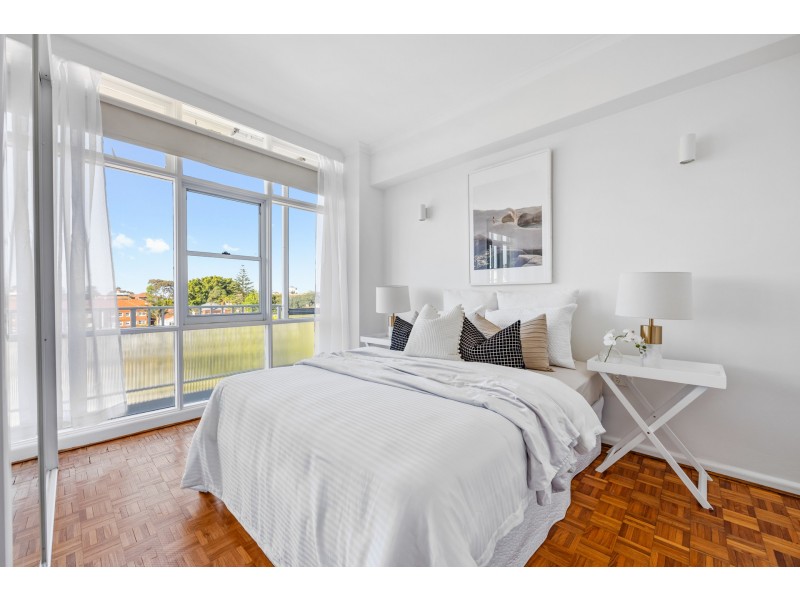 22/83 Old South Head Road, Bondi Junction NSW 2022