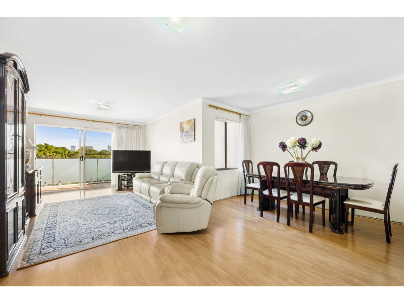 302/1-7 Gloucester Place, Kensington NSW 2033