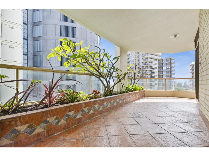 1004/1 Hollywood Avenue, Bondi Junction NSW 2022