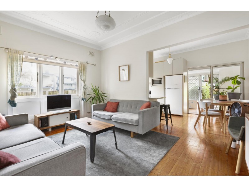 1/13 Wallis Parade, North Bondi NSW 2026