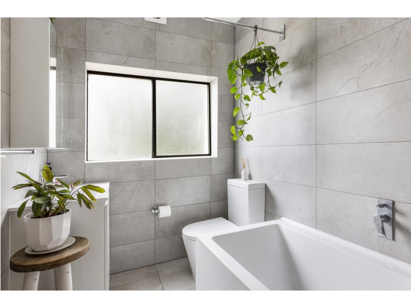 1/13 Wallis Parade, North Bondi NSW 2026