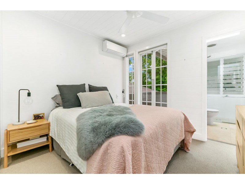 90 Ruthven Street, Bondi Junction NSW 2022