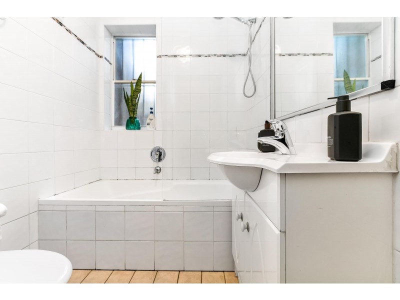 2/25 Blair Street, Bondi NSW 2026