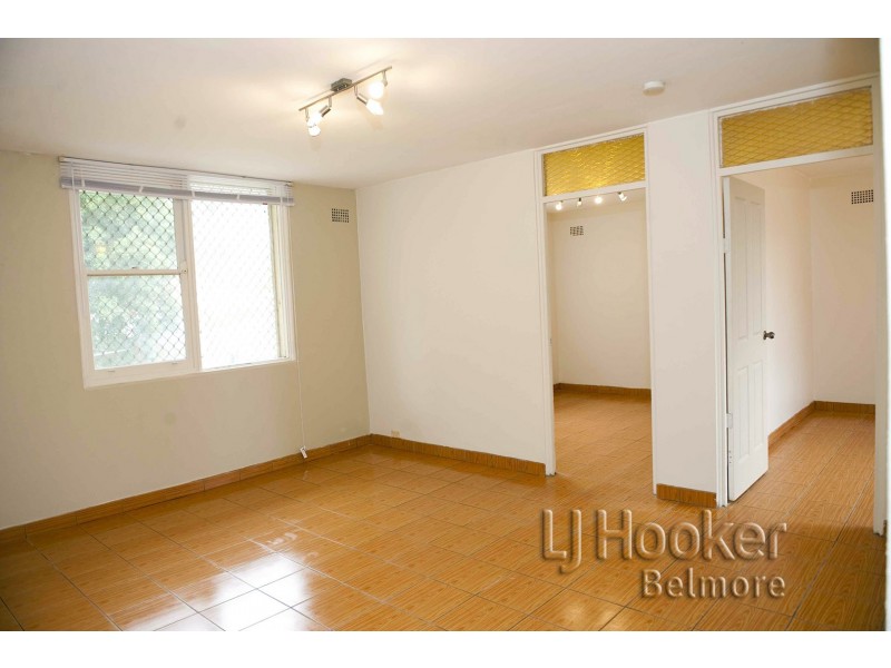 8/10 Renown Ave, Wiley Park NSW 2195