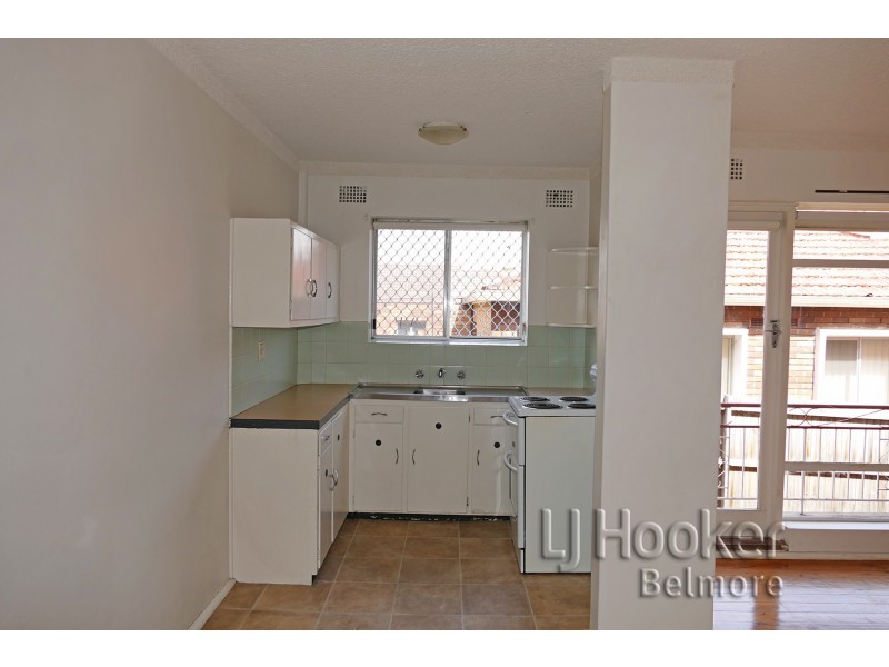 4/4 Leylands Parade, Belmore NSW 2192