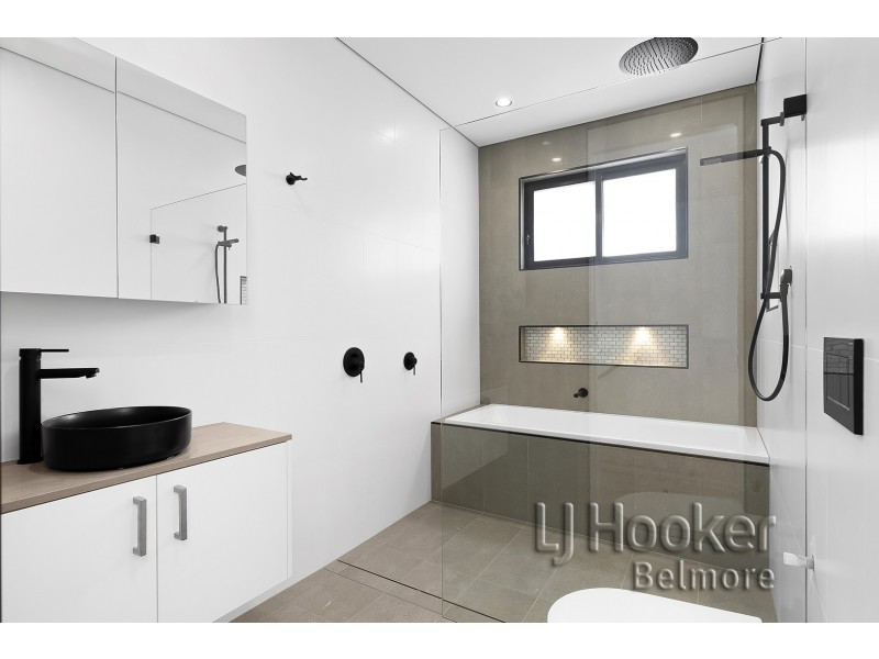 140A Wilbur Street, Greenacre NSW 2190