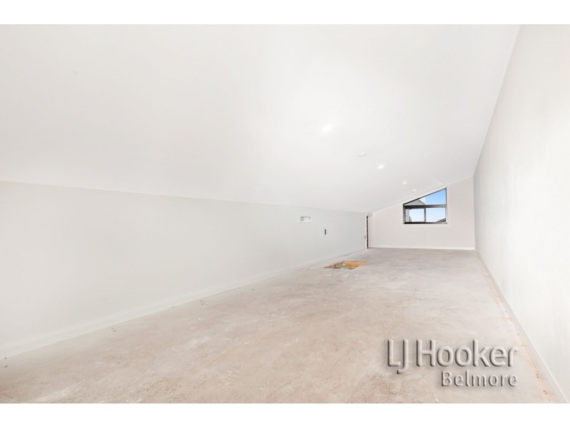 114 Maiden Street, Greenacre NSW 2190