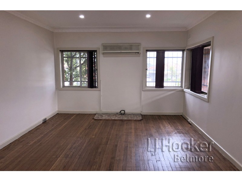 4 Glover Street, Greenacre NSW 2190