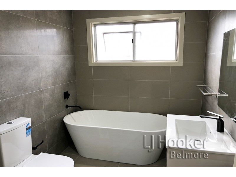 4 Glover Street, Greenacre NSW 2190