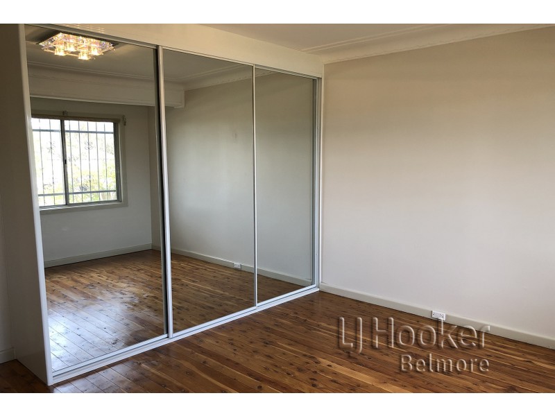 4 Glover Street, Greenacre NSW 2190