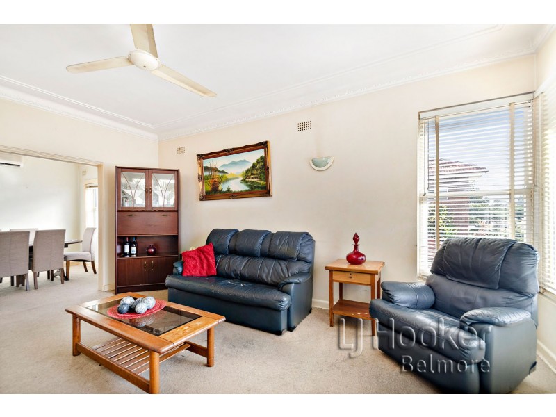 9 Alkoomie Street, Beverly Hills NSW 2209