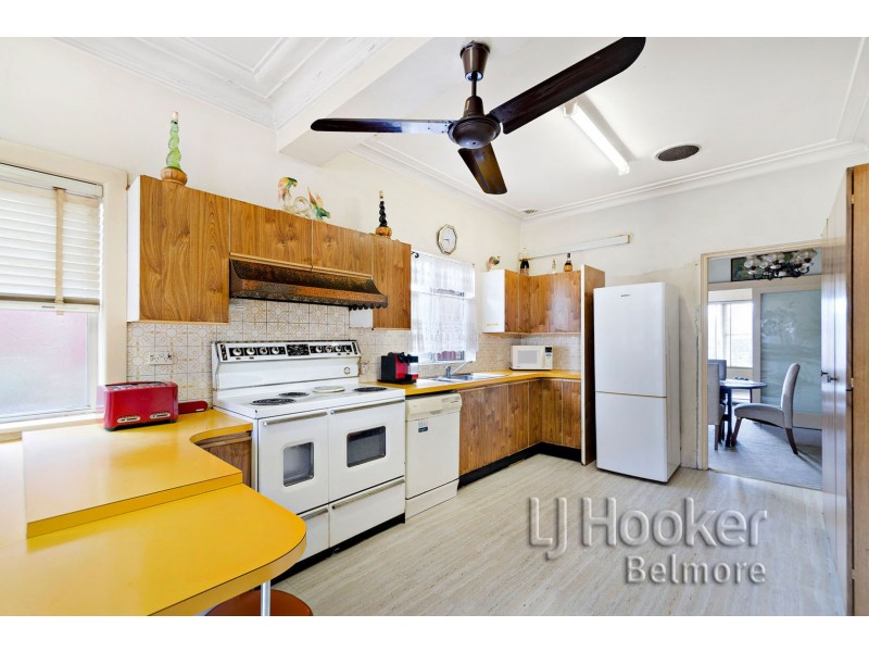 9 Alkoomie Street, Beverly Hills NSW 2209