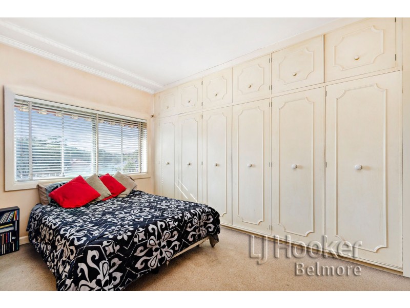 9 Alkoomie Street, Beverly Hills NSW 2209