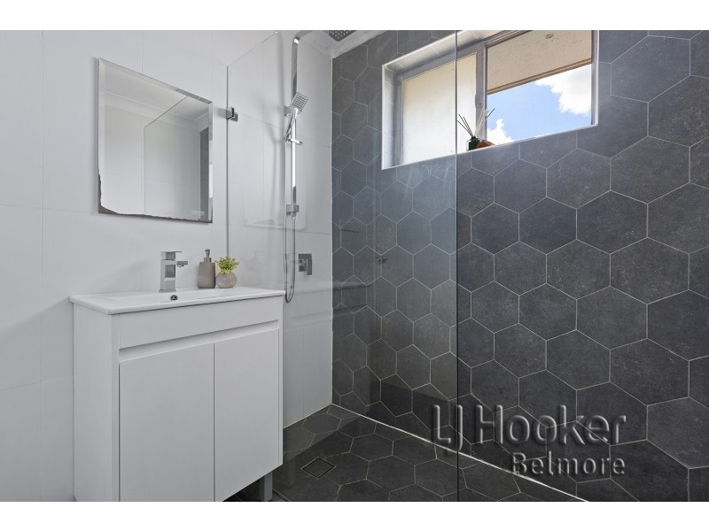 18/5 Phillip Street, Roselands NSW 2196