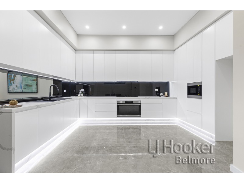 9 Keira Avenue, Greenacre NSW 2190