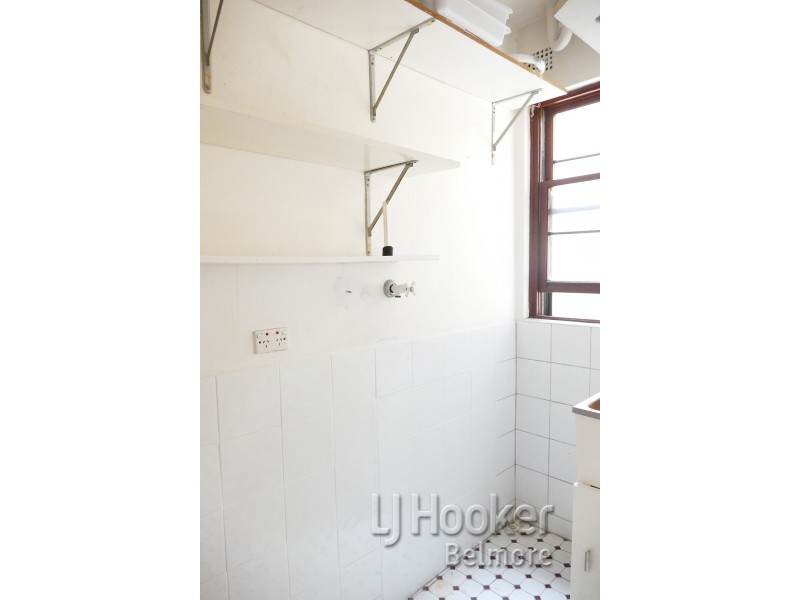 2/15 Perry Street, Campsie NSW 2194