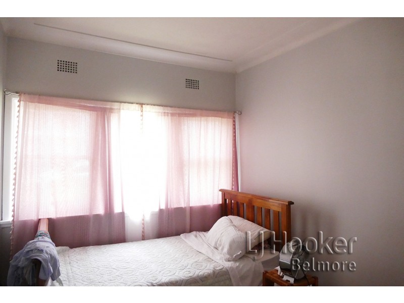 7 Omaru Street, Beverly Hills NSW 2209