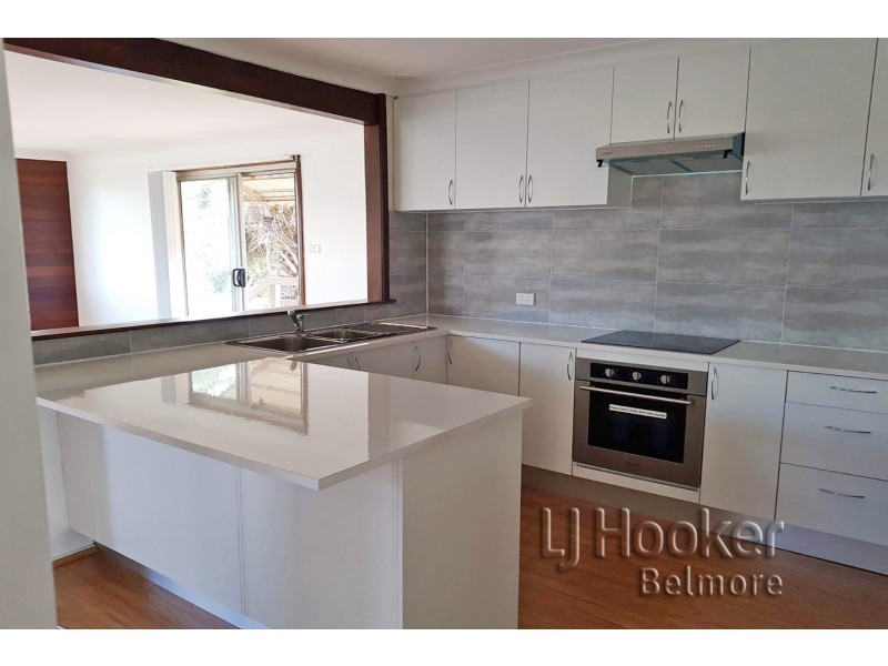 16 Lucinda Ave, Georges Hall NSW 2198