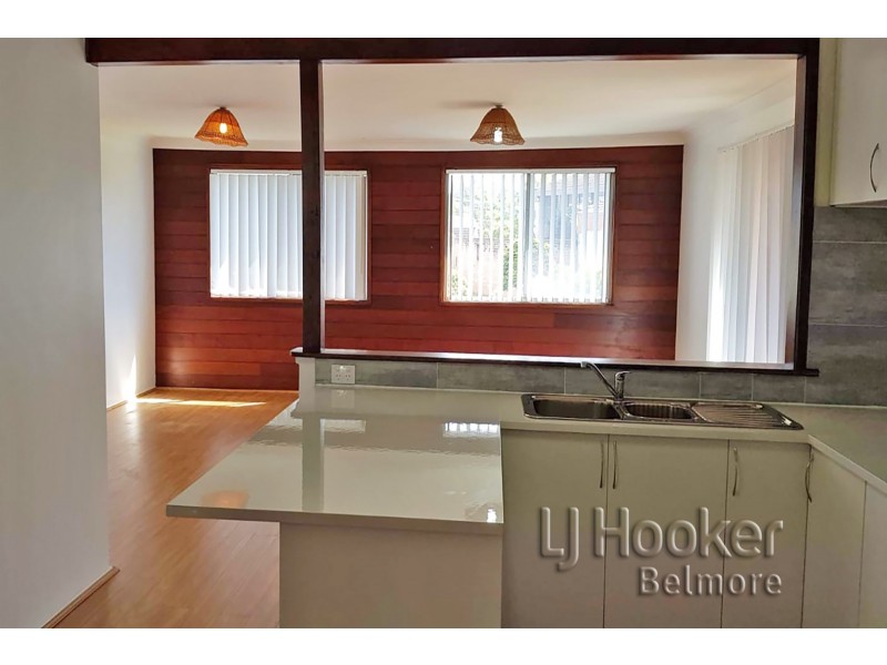 16 Lucinda Ave, Georges Hall NSW 2198