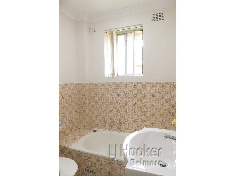 1/71 Sproule Street, Lakemba NSW 2195