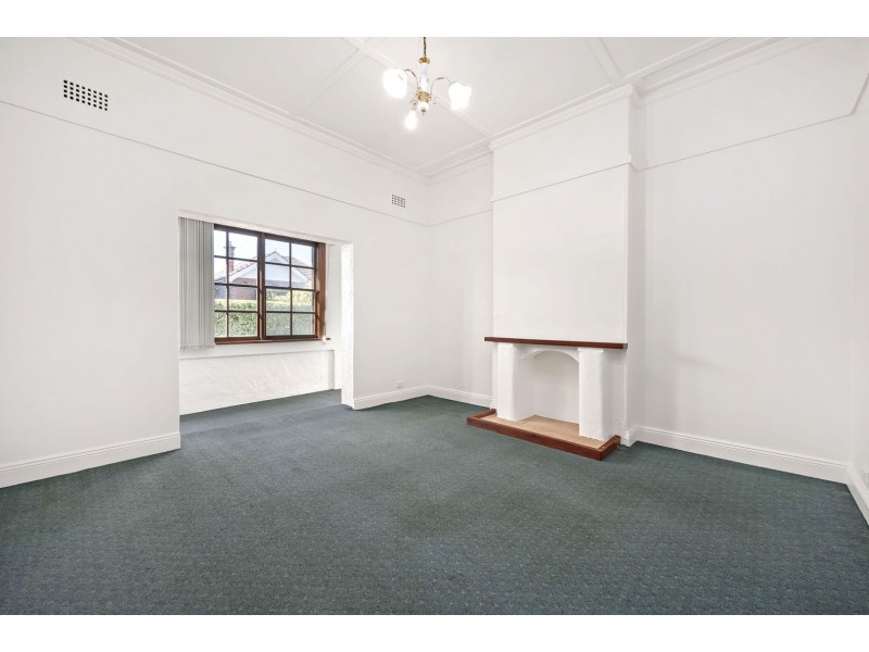 1/11 Gordon Street, Burwood NSW 2134