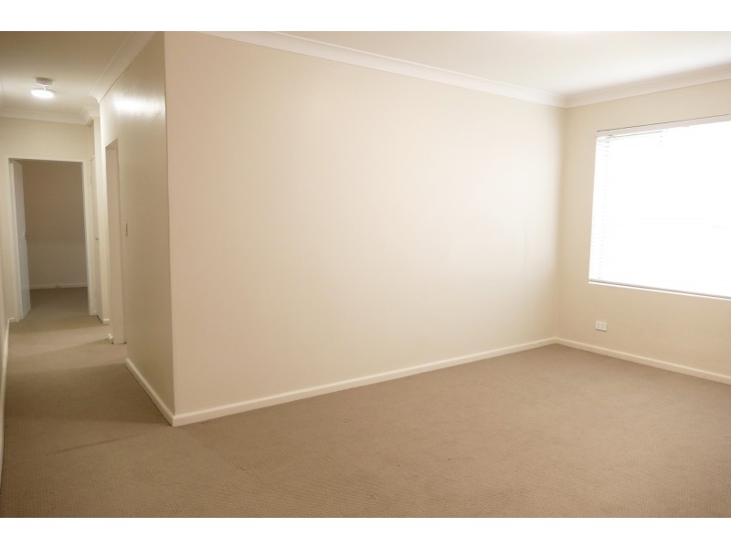 2 Leylands Parade, Belmore NSW 2192