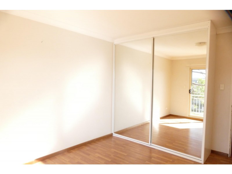 6/13 Sharp Street, Belmore NSW 2192