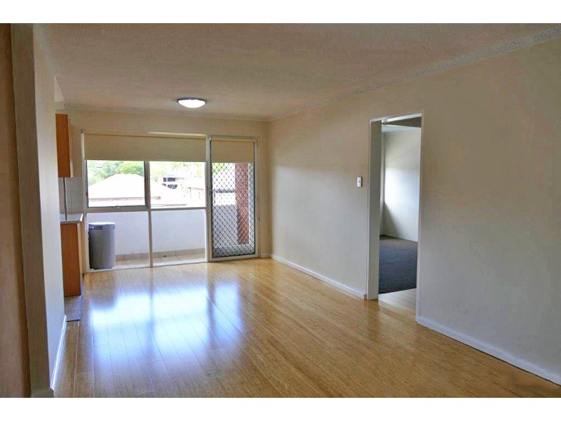 17/76 Leylands Parade, Belmore NSW 2192