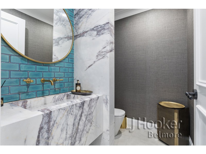 32 Riga Avenue, Greenacre NSW 2190