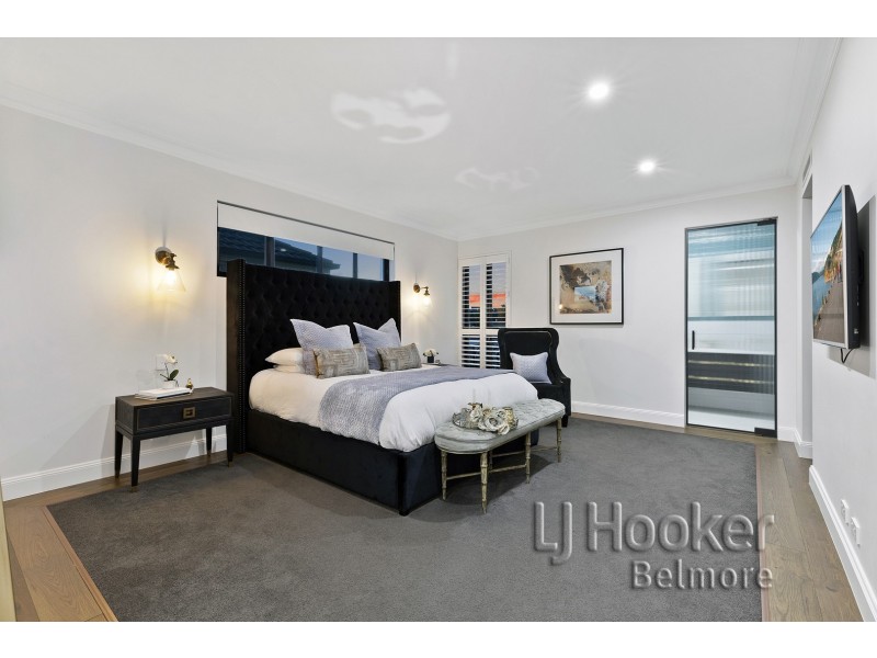 32 Riga Avenue, Greenacre NSW 2190