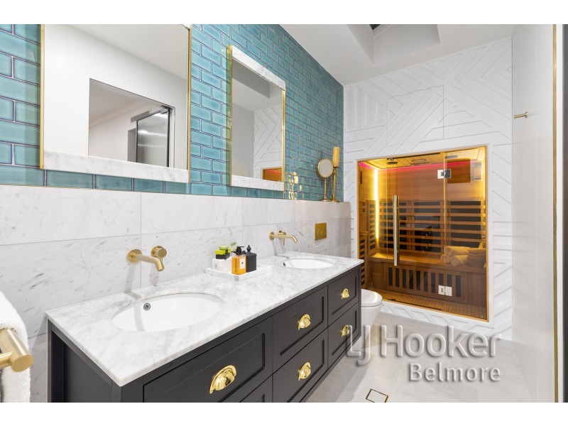 32 Riga Avenue, Greenacre NSW 2190