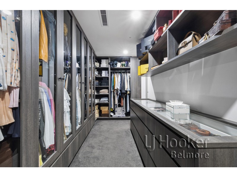 32 Riga Avenue, Greenacre NSW 2190