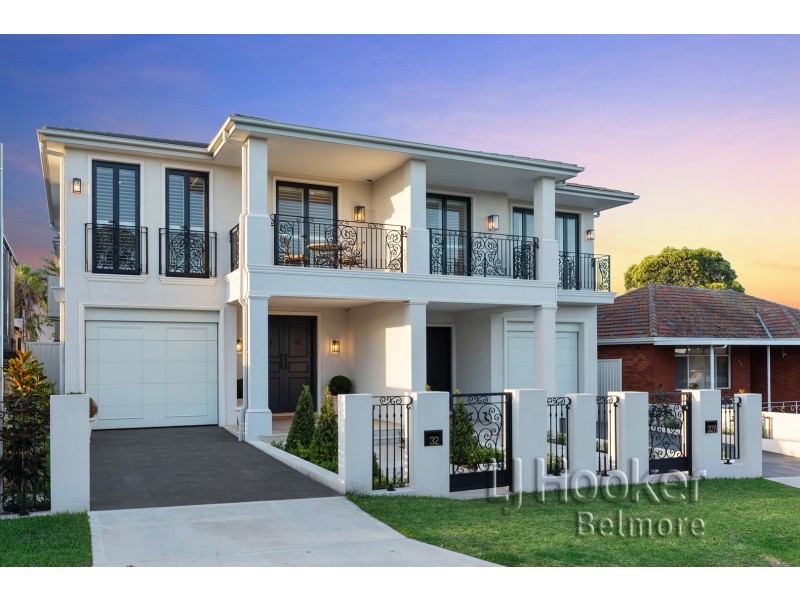 32 Riga Avenue, Greenacre NSW 2190