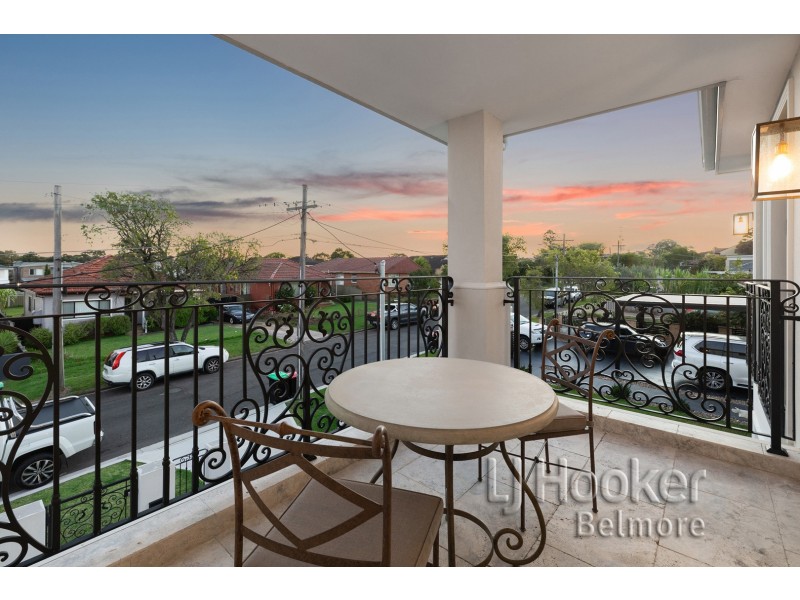 32 Riga Avenue, Greenacre NSW 2190