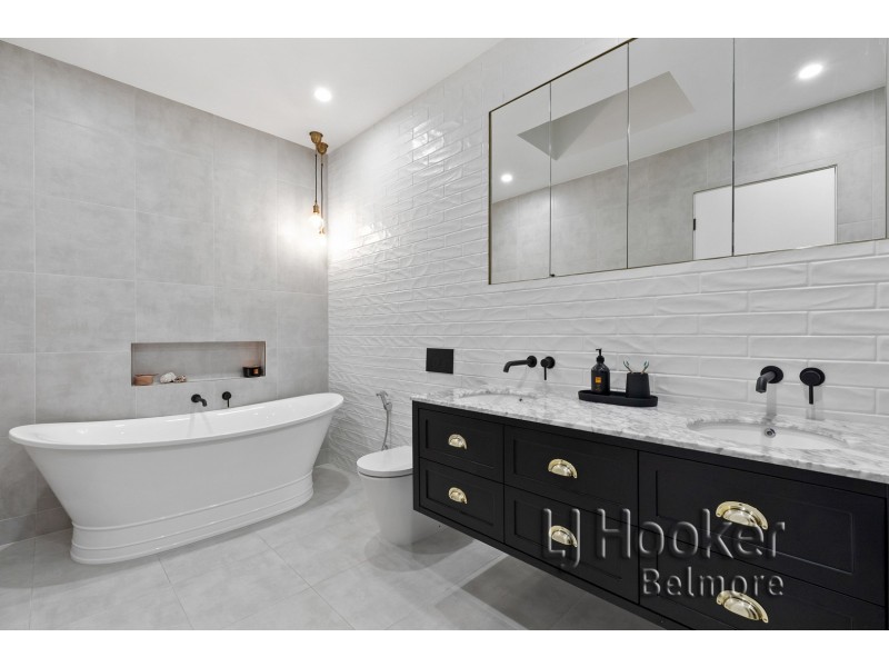 32 Riga Avenue, Greenacre NSW 2190